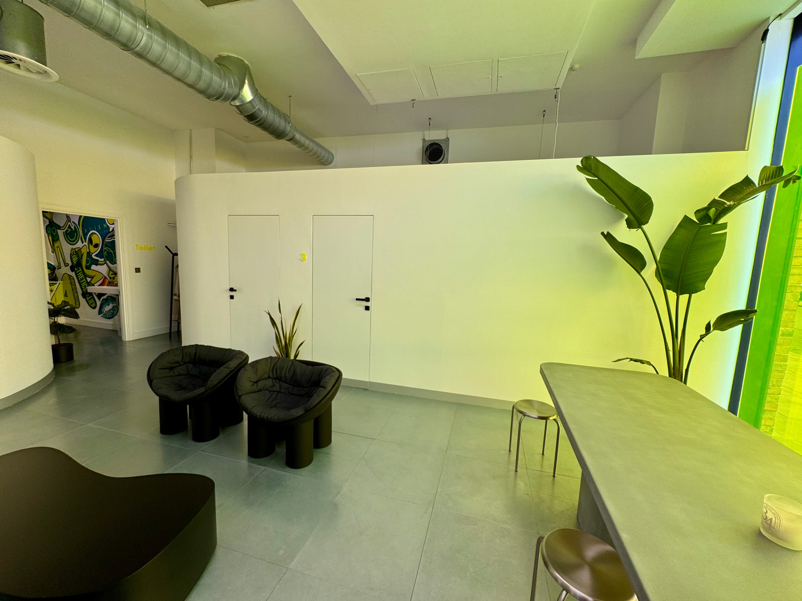 Alien Aesthetics Clinic — London