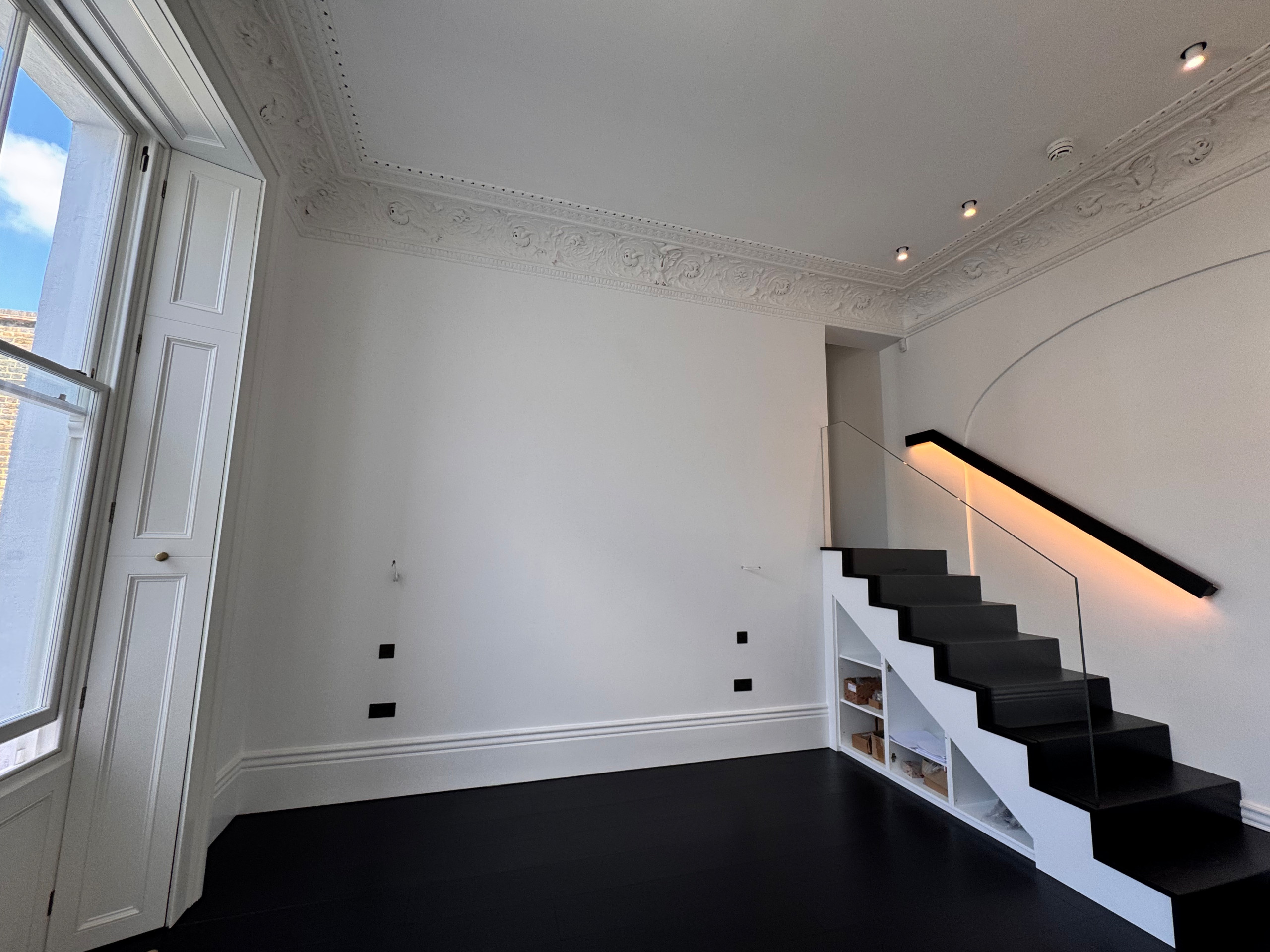 National Heritage Coving — London